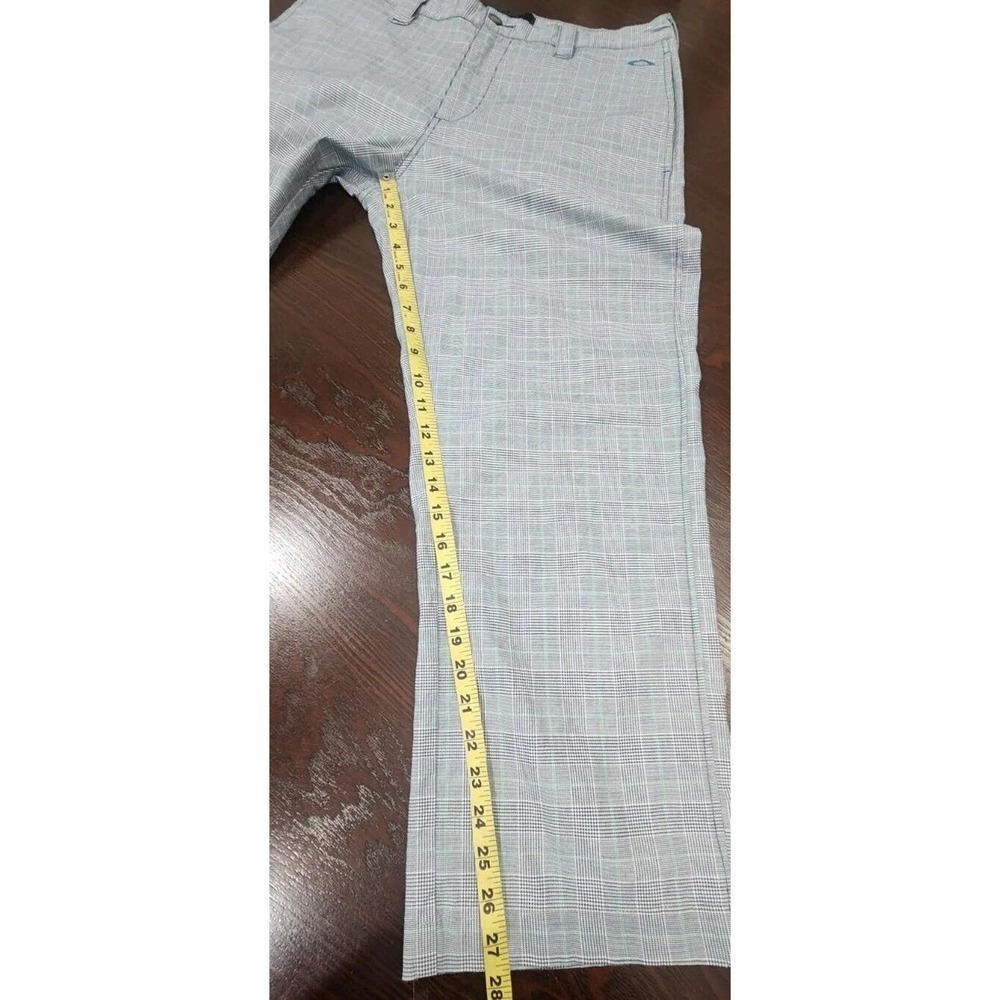 Oakley Pants Mens 34W‎ Grey Plaid Straight Leg Golf Casual Slacks Trousers - Picture 9 of 10